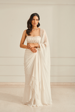 Load image into Gallery viewer, Amaani Pre-Stitched Saree
