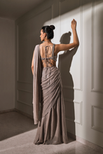 Load image into Gallery viewer, Shaina Pre-Stitched Saree