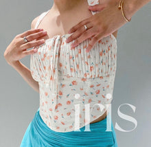 Load image into Gallery viewer, Iris Top (Sleeveless)
