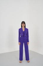 Load image into Gallery viewer, Sanya Malhotra in Bianca Set
